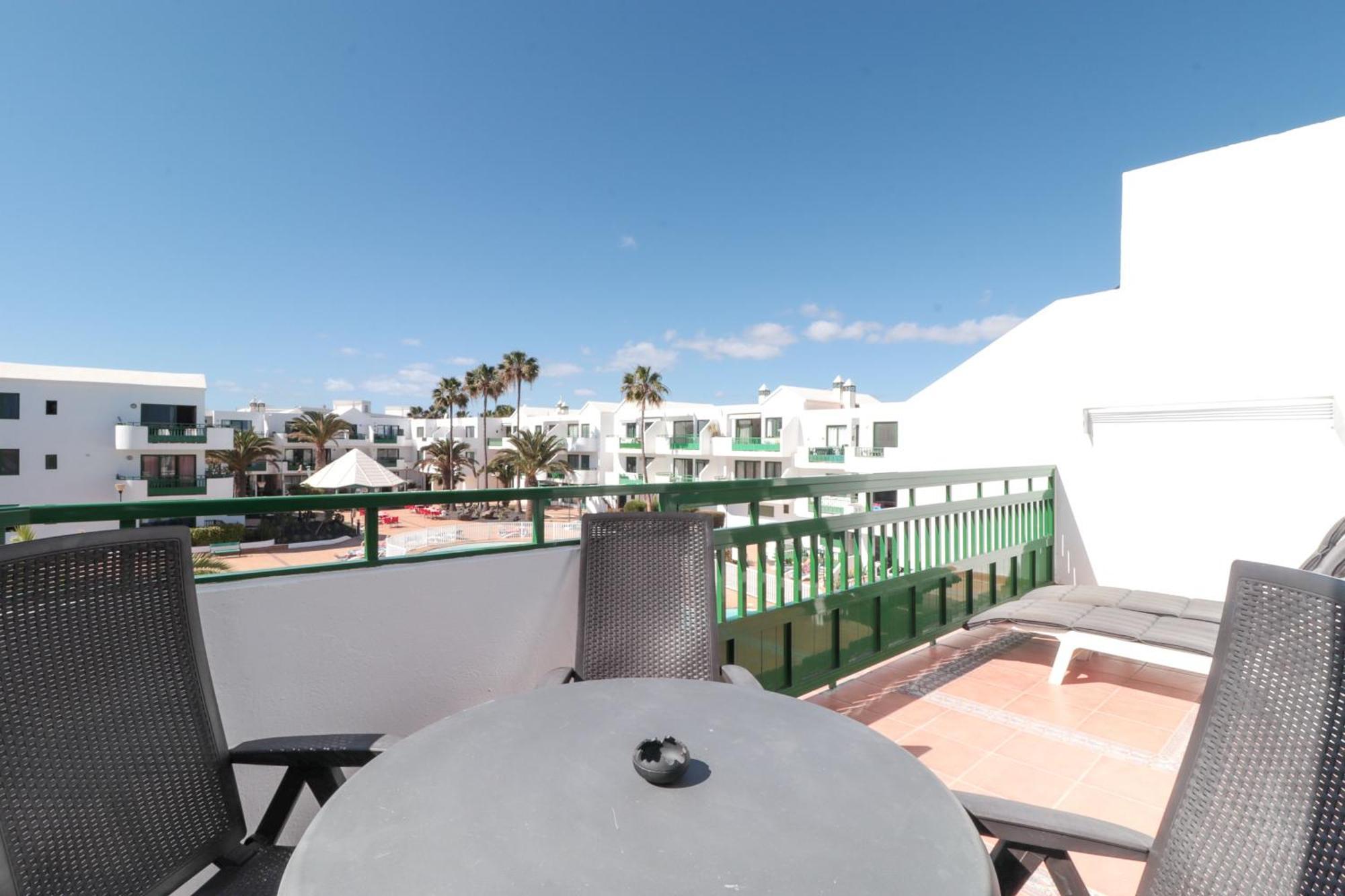 Apartamento recién reformado en la playa de Las Cucharas Costa Teguise Exterior foto