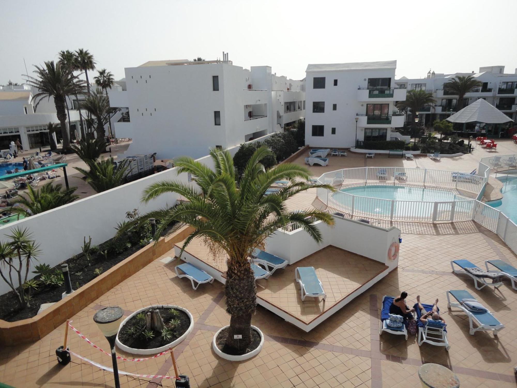 Apartamento recién reformado en la playa de Las Cucharas Costa Teguise Exterior foto